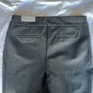 NWT Chico’s So Slimming Brigitte slim leg Size 8R